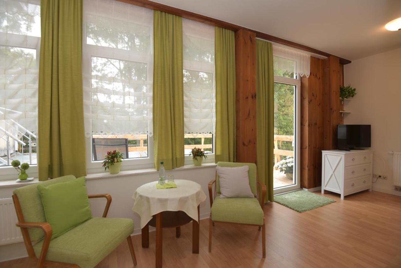Parkhotel Ebersdorf Saalburg Buitenkant foto